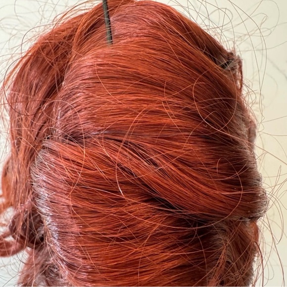 FunCostumes Vixen Wig/ Poison Ivy wig - Red - Picture 5 of 5